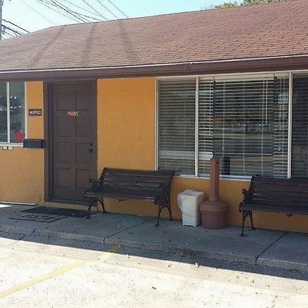 Cooks Motel Панама Сити Бийч Екстериор снимка