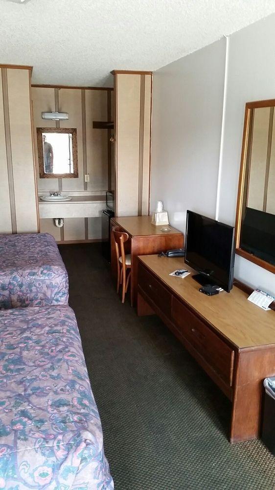 Cooks Motel Панама Сити Бийч Екстериор снимка
