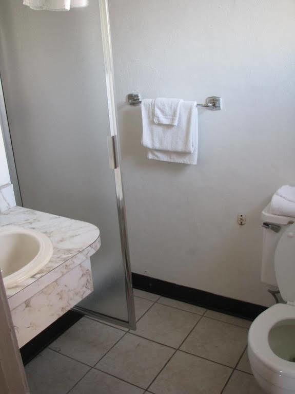 Cooks Motel Панама Сити Бийч Екстериор снимка