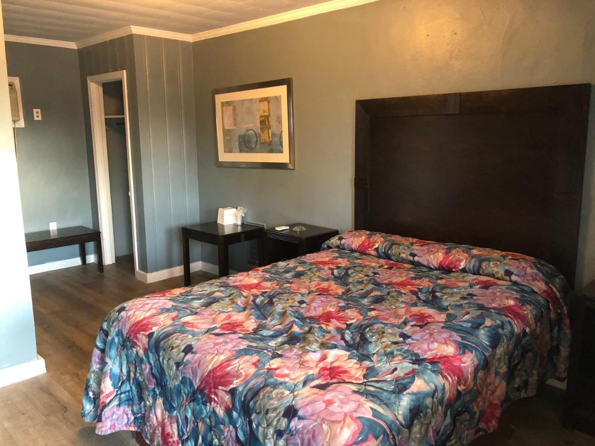 Cooks Motel Панама Сити Бийч Екстериор снимка
