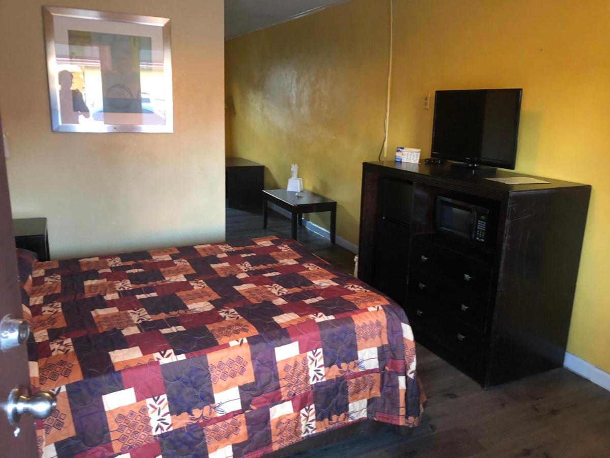 Cooks Motel Панама Сити Бийч Екстериор снимка
